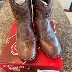 Dingo Rich Brown Western Boots